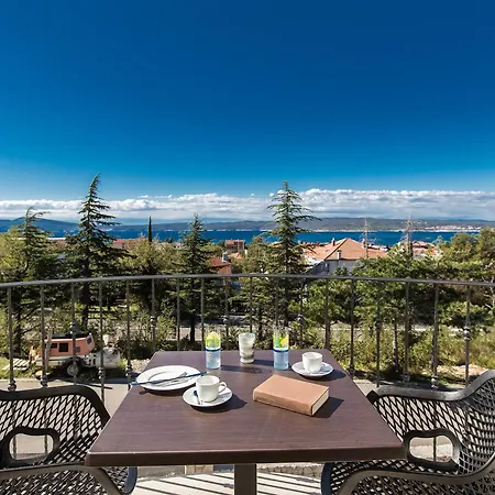 Gasthuis Pansion Preza Selce