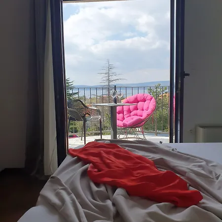 Pansion Preza Πανσιόν Selce