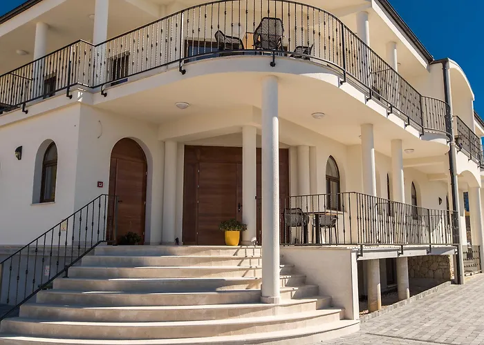 Pansion Preza Maison d'hôtes 4*