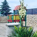 Guest house Pansion Preza 4*