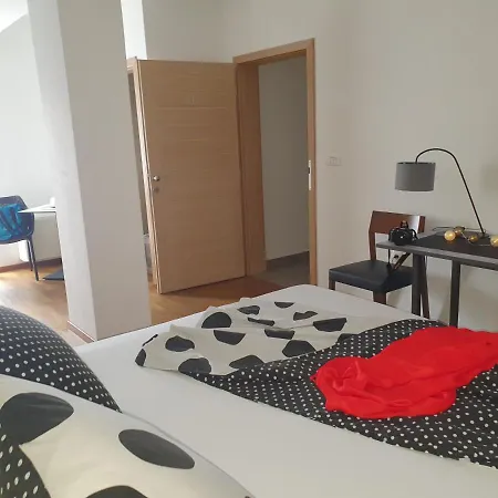 Guest house Pansion Preza Selce