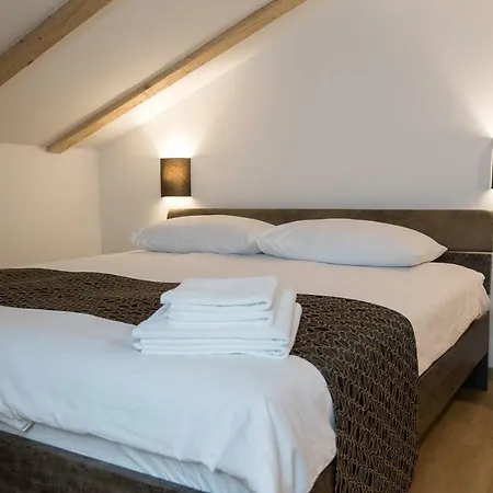 Guest house Pansion Preza 4*