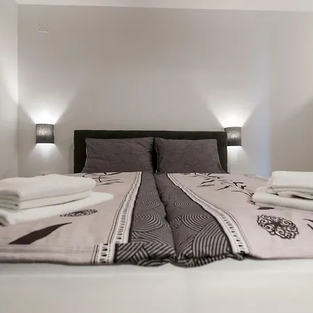 Guest house Pansion Preza Selce