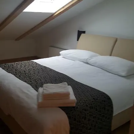 Pensionat Pansion Preza 4*