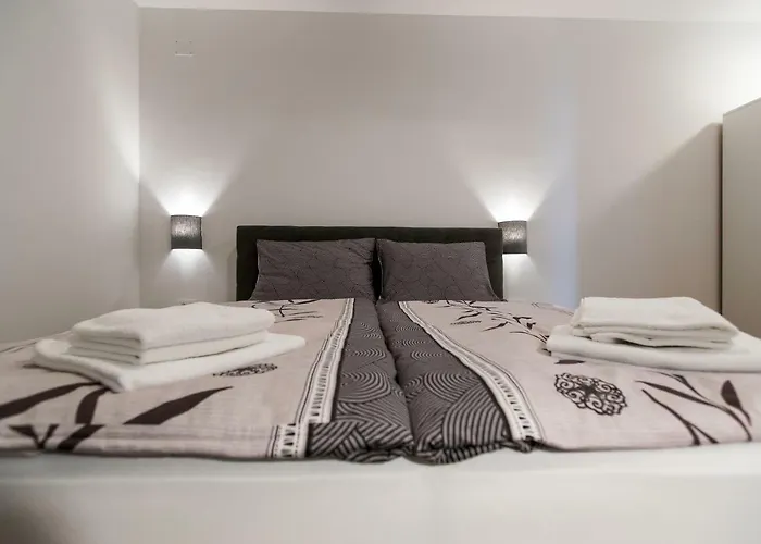 Guest house Pansion Preza Selce